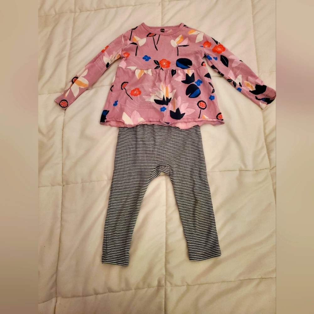Tea brand shirt and capris
